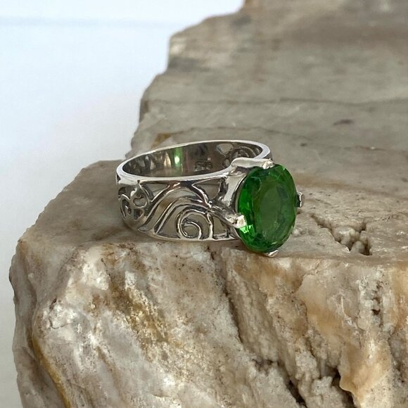 Sterling Silver 925 Oval Faceted Green Cubic Zirconia Scrollwork Ring Sz 4.75 - Picture 11 of 16